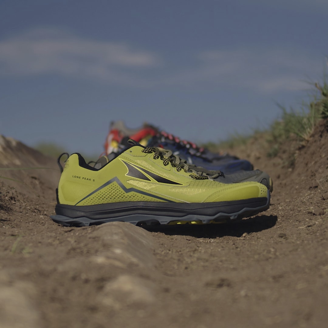Altra lone peak sand store