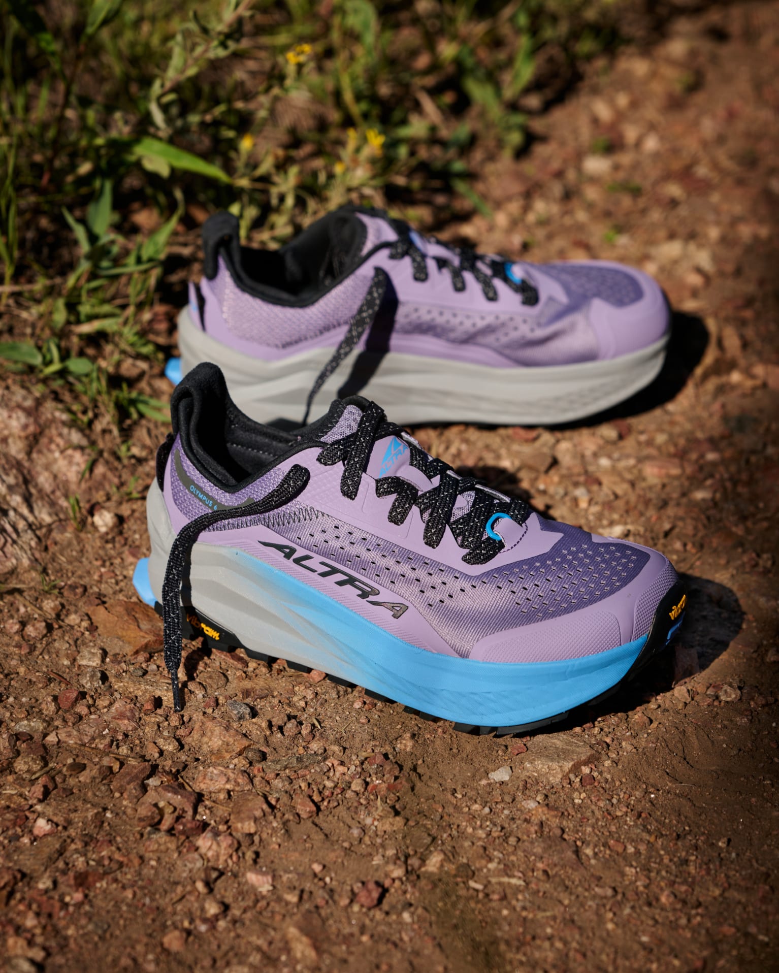 OLYMPUS - ayu33 ALTRA OLYMPUS 275 — New Color Available Now! HIKE THE ROAD