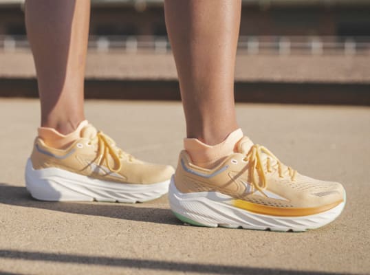 Via Olympus | Altra Running US