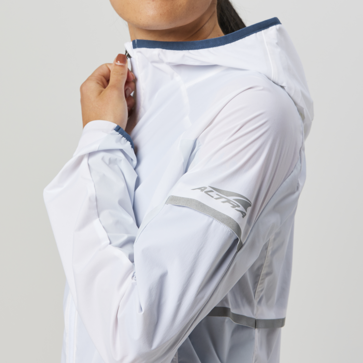 Altra windbreaker shop