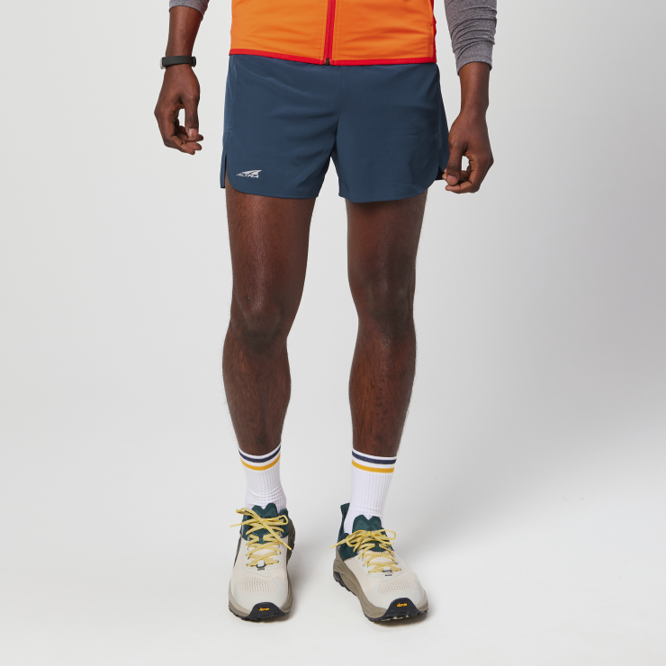 Altra Running Men s Trail Stash Short in Navy Size XL