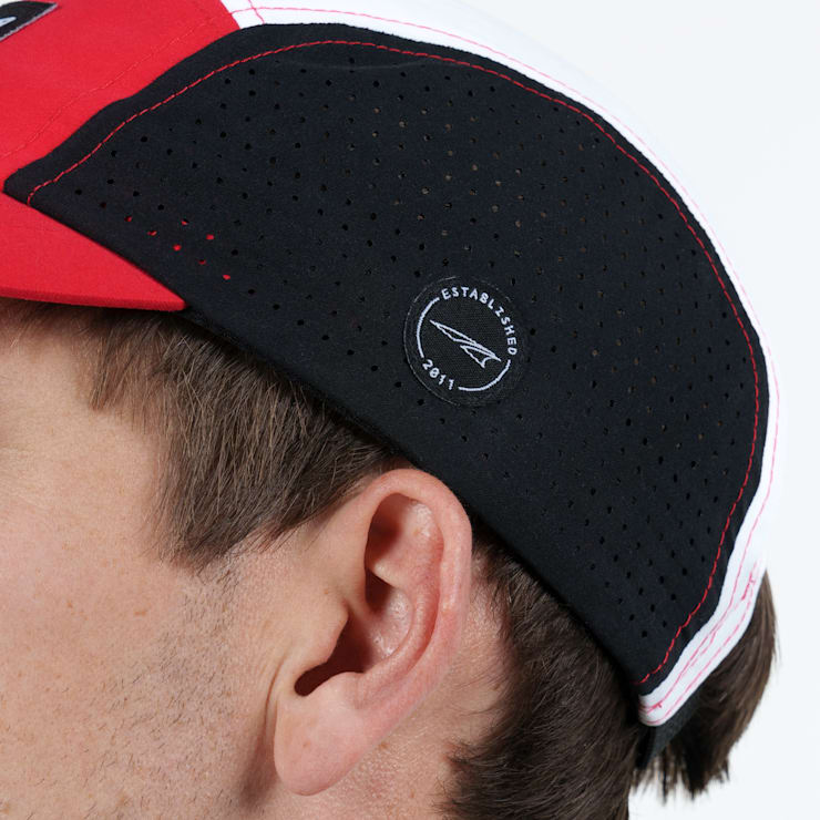 Endurance Trail Hat image number 3