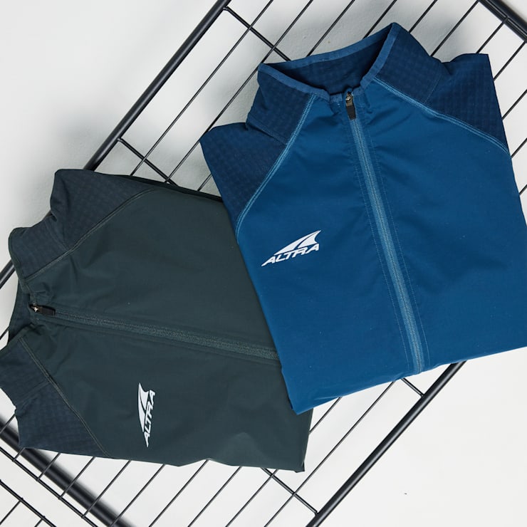 Men's Core Hybrid Jacket | Altra Running Apparel - Altra