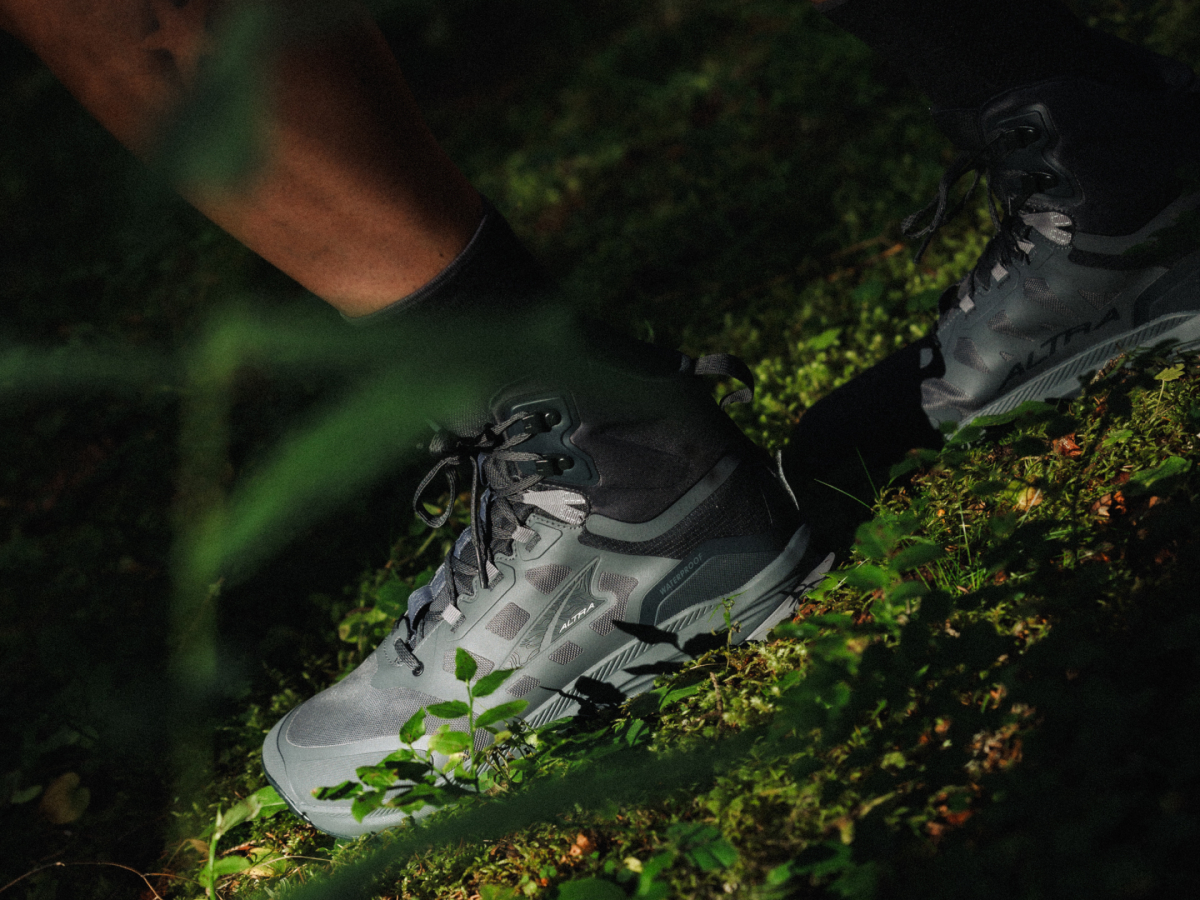 (取寄) アルトラ メンズ ローン ピーク 9 ウォータープルーフ ミッド ハイキング ブーツ - メンズ Altra men Lone Peak 9 Waterproof Mid Hiking Boot - Men's Green Lone Peak 9 Waterproof Mid Men's Hiker | Altra Running - Altra